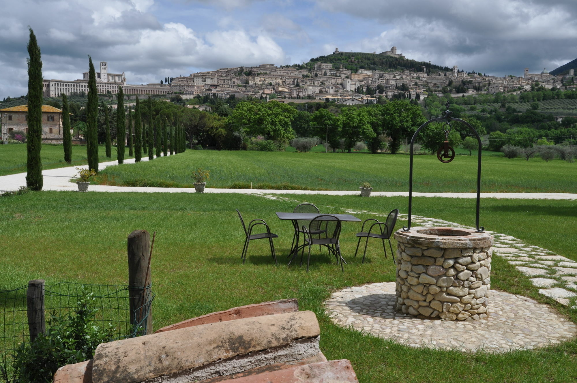 All'Antica Mattonata Guest House Assisi Exterior photo